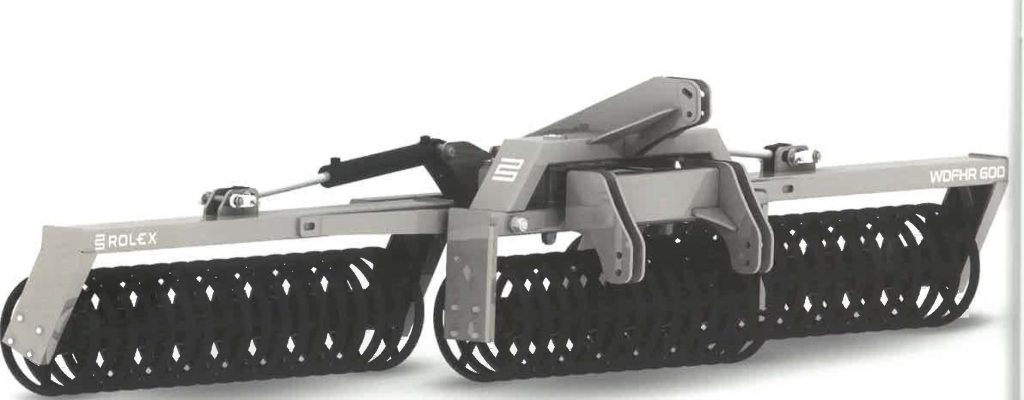 Hydraulicky skládaný s předním tříbodovým závěsem WDFHR