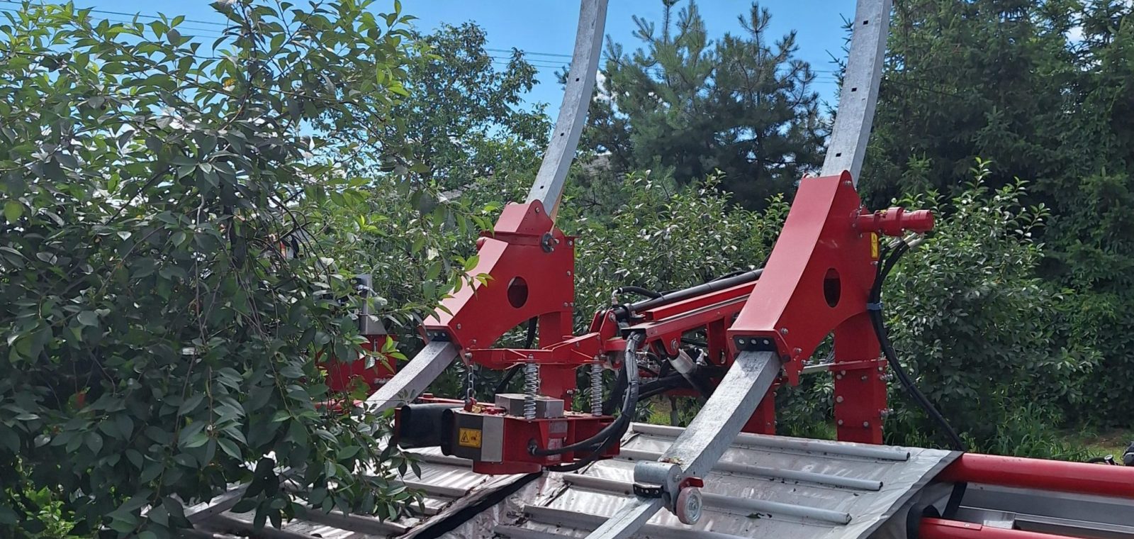 MAJA AUTOMATIC SC-TE: automatizovaná sklizeň višní, švestek a dalšího ovoce