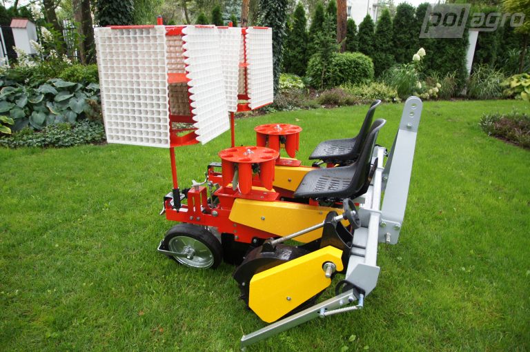 Poloautomatický karuselový sázeč model K