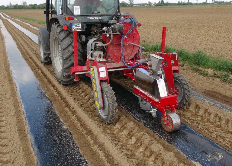 Přesný pneumatický secí stroj WEREMCZUK MAX PNEUMATIC CUCUMBER