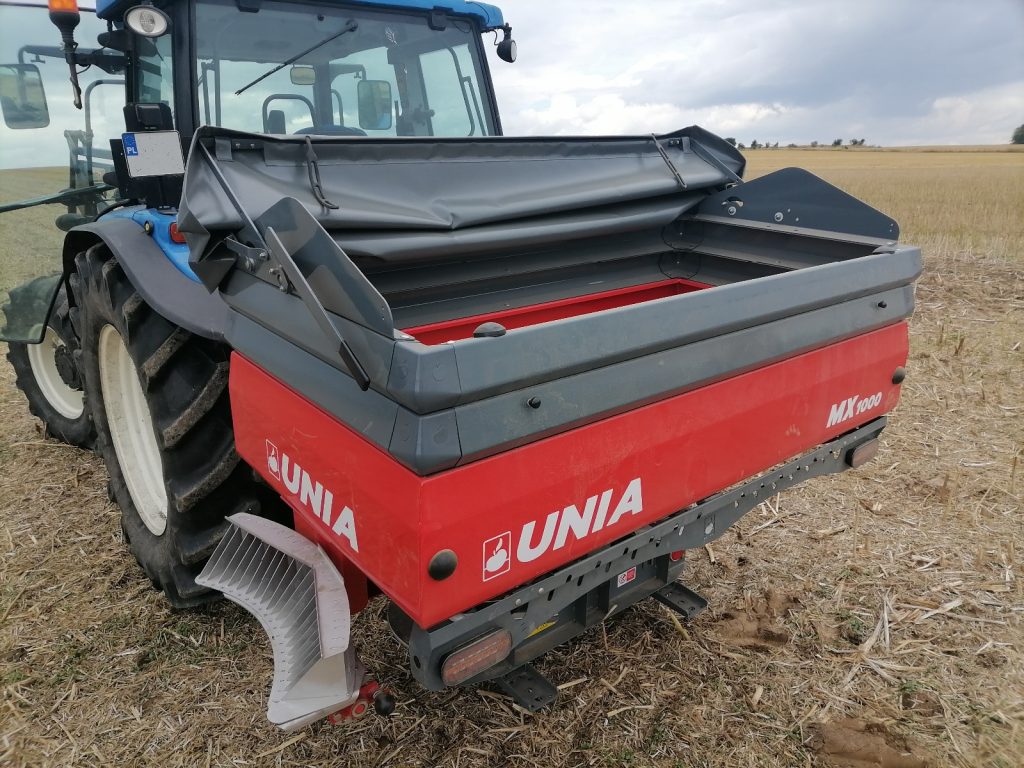 Rozmetadla minerálních hnojiv UNIA MX 2500
