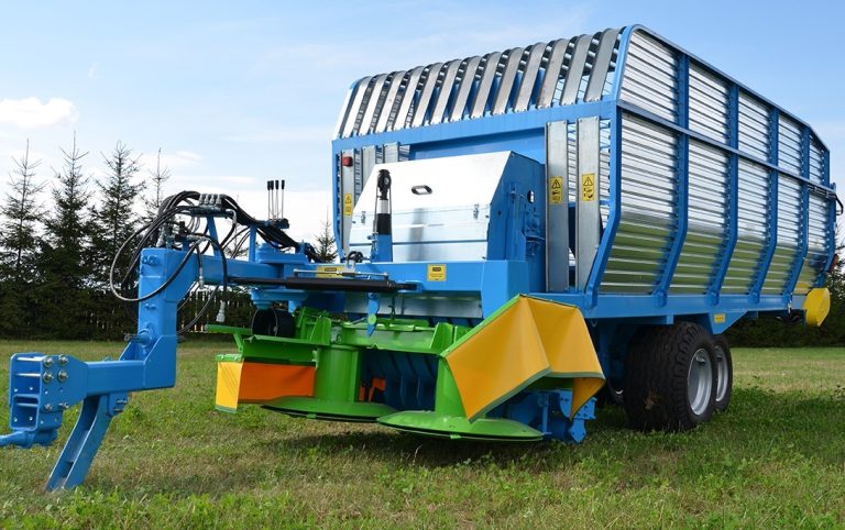 Sběrací vůz s čelním bubnovým sečením ZAMET T635/1