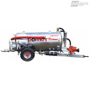 Traktorový fekální návěs POMOT T 507/2 objem 2 500 litrů
