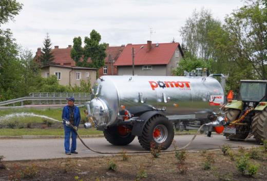 POMOT – zařízení pro zalévání rostlin s hadicí W52